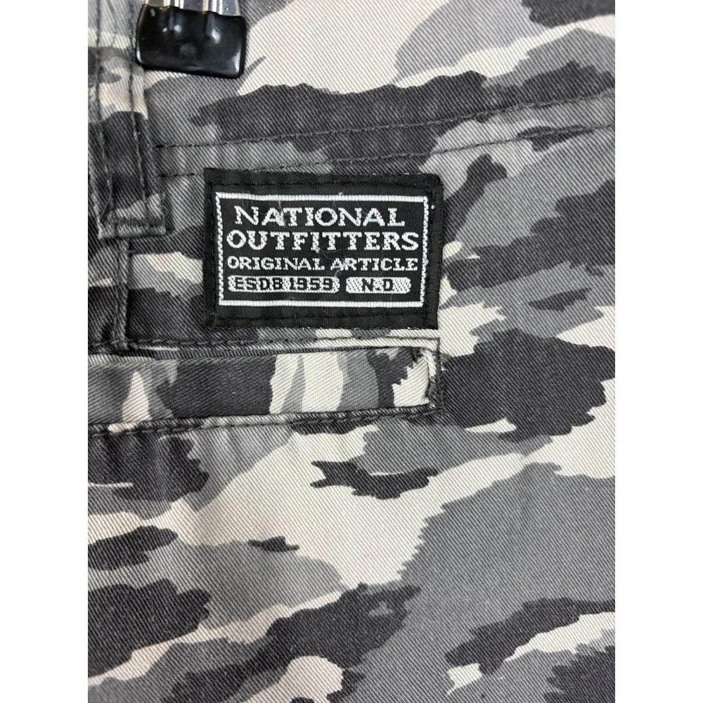National Outfitters Shorts Mens 36 Gray Camo Canvas Chino 11 Inseam Army Casual
